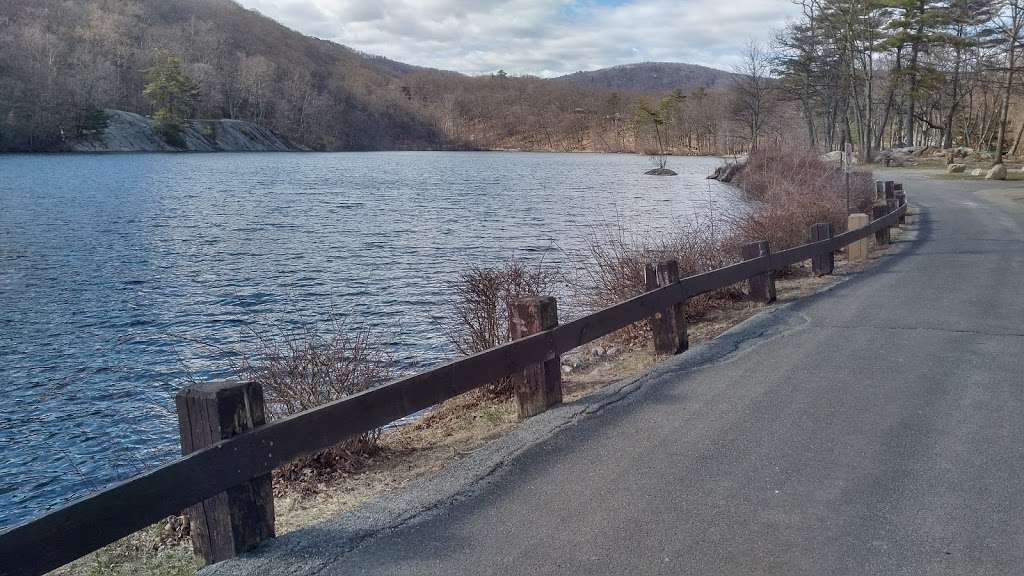 Bear Mountain State Park Office | 3006 Seven Lakes Drive, Tomkins Cove, NY 10986, USA | Phone: (845) 786-2701