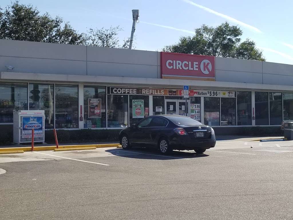 Circle K | 401 N John Young Pkwy, Orlando, FL 32805, USA | Phone: (407) 293-1992