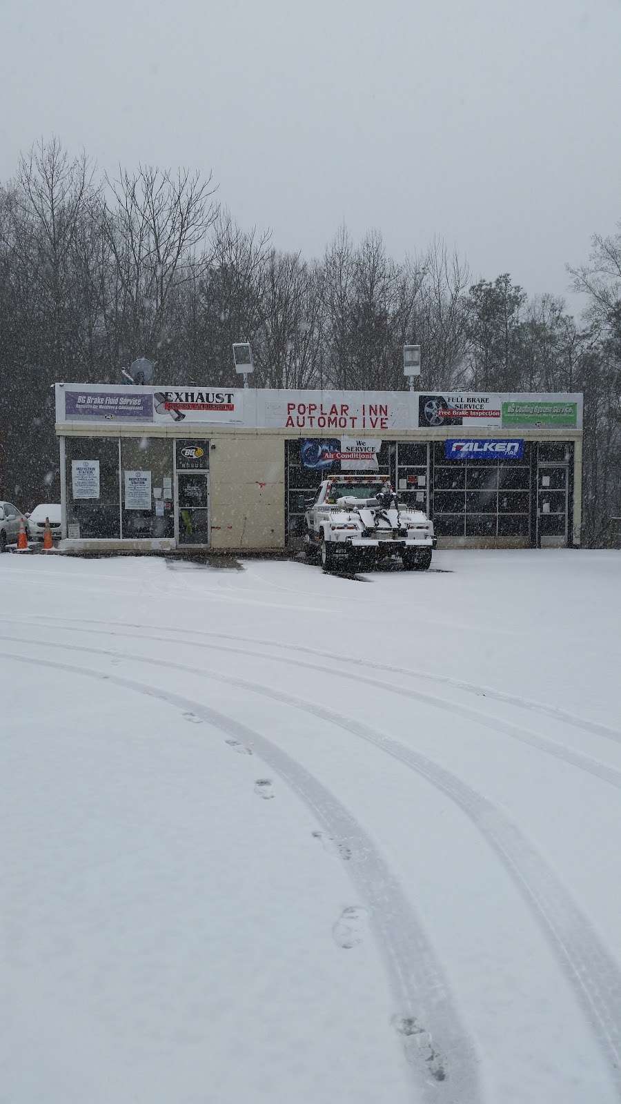 Poplar Inn Automotive and Towing | 2049, 18090 Rogers Clark Blvd, Milford, VA 22514 | Phone: (804) 633-6044