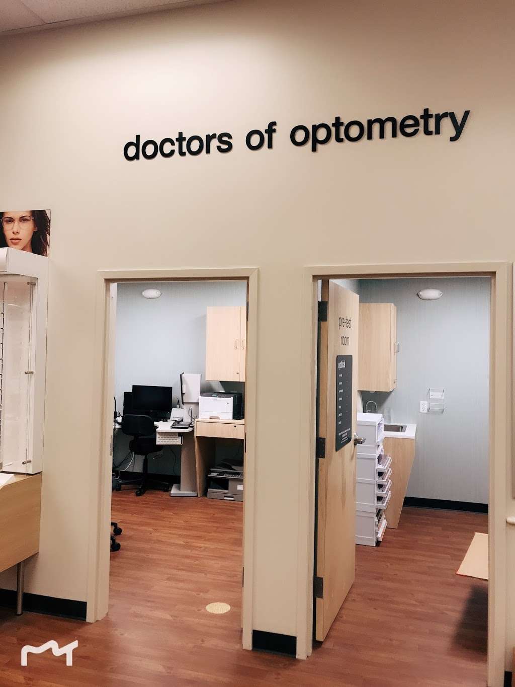 Po-Yi Lee O.D. Optometrist Inside Lakewood CVS | 5505 E Carson St, Lakewood, CA 90713, USA | Phone: (562) 608-2411