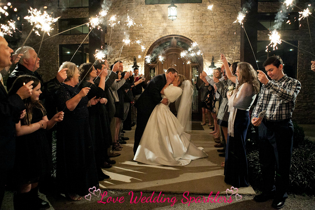 Love Wedding Sparklers | 114 Edgemere Ct, Murphy, TX 75094, USA | Phone: (972) 979-7102