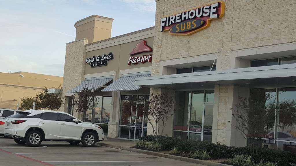 Firehouse Subs | 23511 Brazos Town Crossing, Rosenberg, TX 77471, USA | Phone: (832) 471-6459