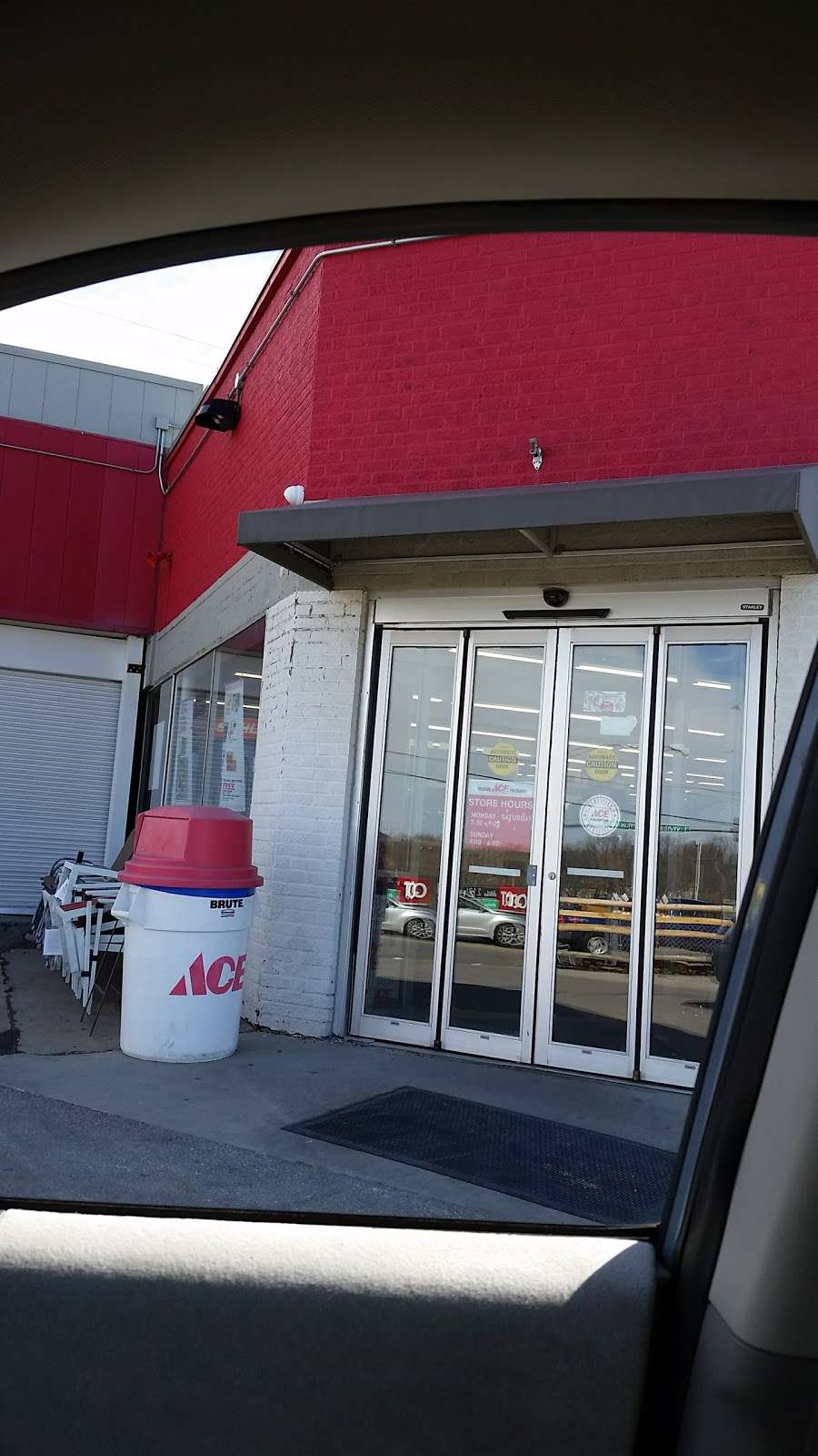 Westlake Ace Hardware 011 | 5009 NE Vivion Rd, Kansas City, MO 64119 | Phone: (816) 454-1122