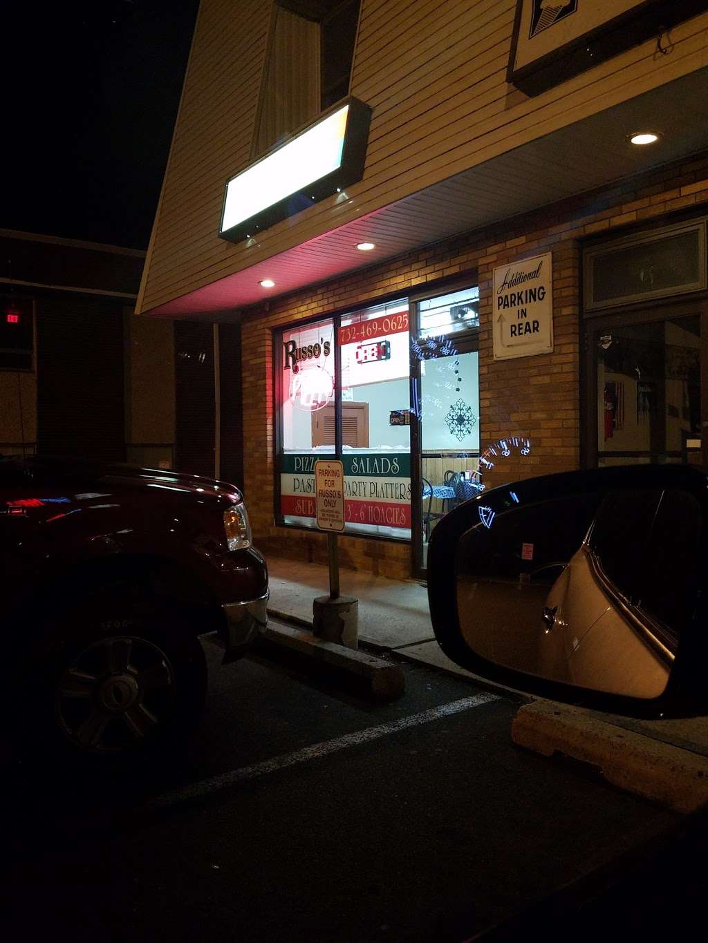 Russos Pizza Shop | 713 E Main St B, Bridgewater, NJ 08807, USA | Phone: (732) 469-0625