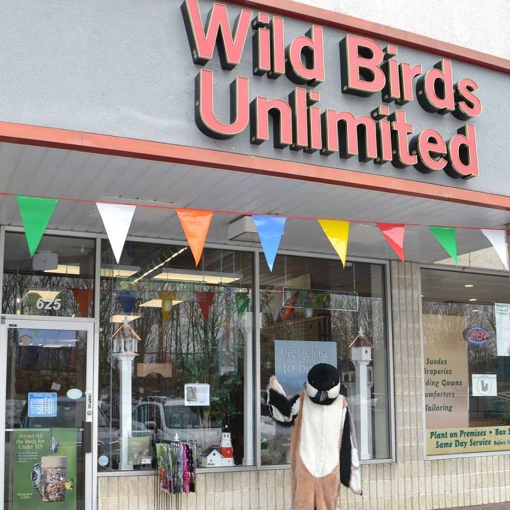 Wild Birds Unlimited | 625 Jericho Turnpike, Syosset, NY 11791 | Phone: (516) 226-1780