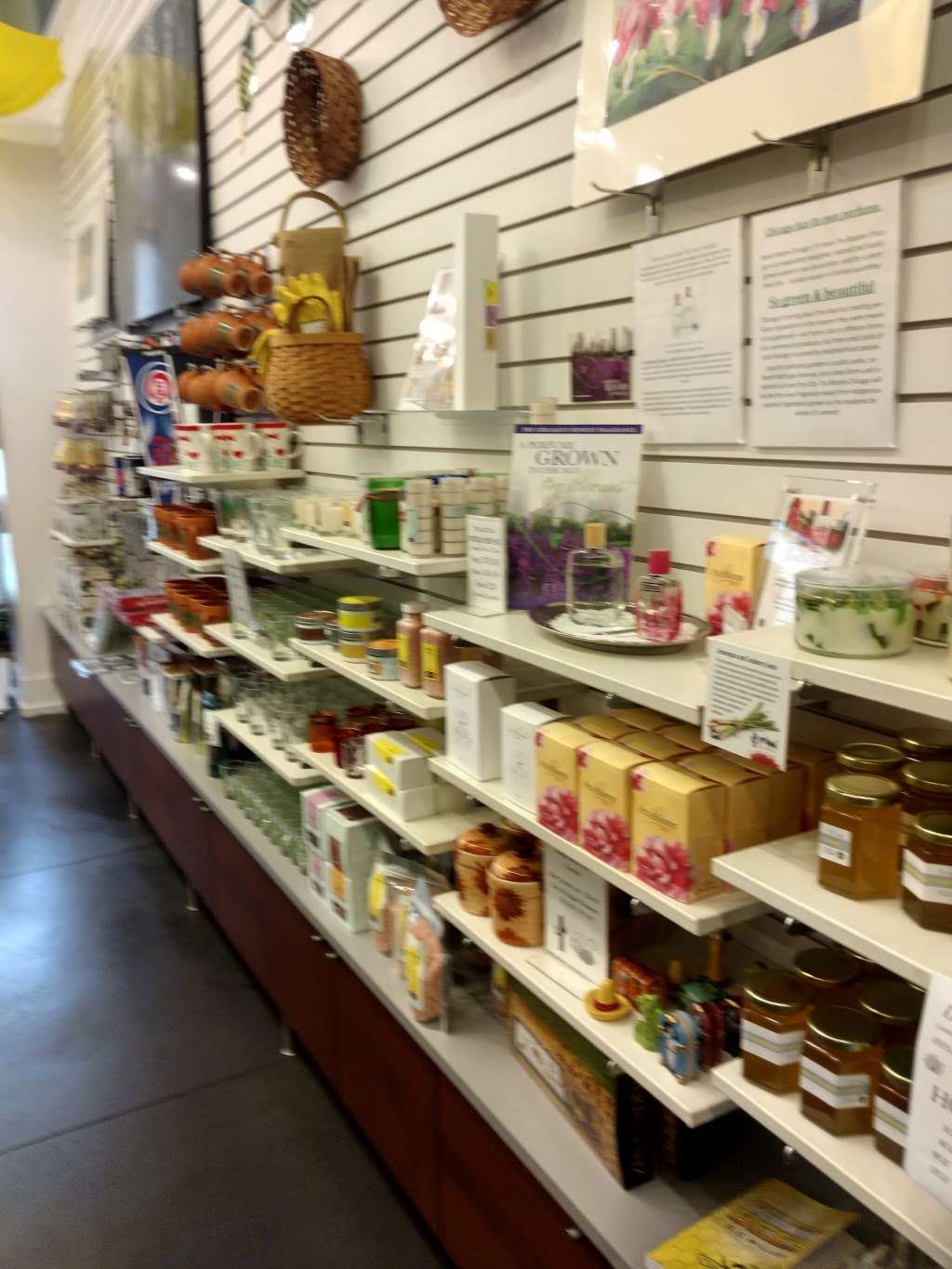 Garfield Park Conservatory Gift Shop | 300 N Central Park Ave, Chicago, IL 60624, USA | Phone: (312) 746-5100