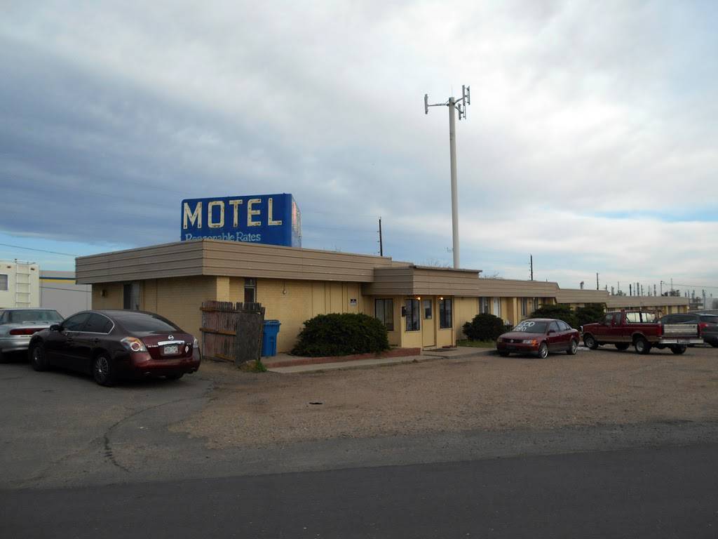 triple a motel | 5225 Vasquez Blvd E, Denver, CO 80216, USA | Phone: (303) 296-3333