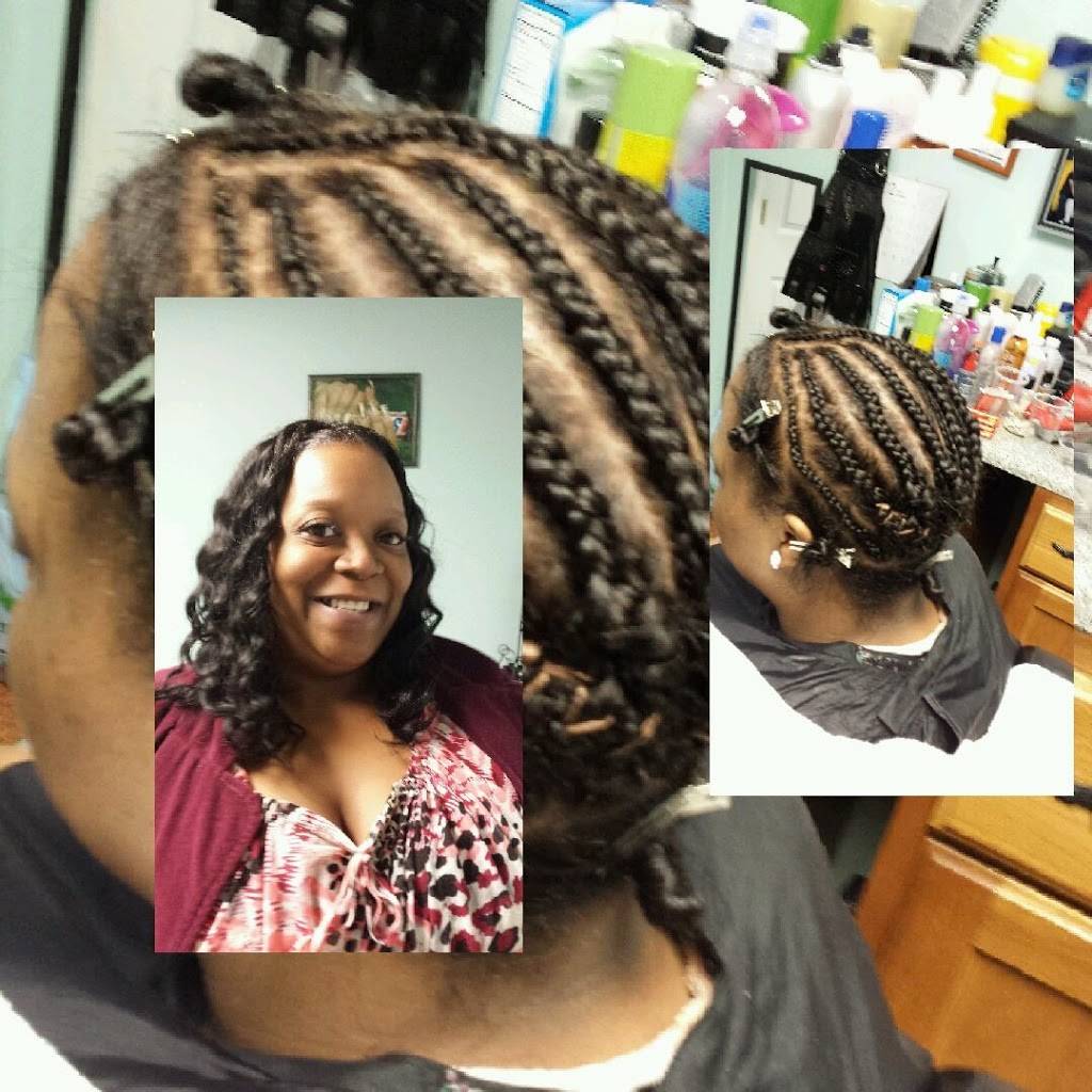 Kays Touch of Class located in One Stop professional Salon | 6144 hill side suite 10, Indianapolis, IN 46220, USA | Phone: (317) 737-1555