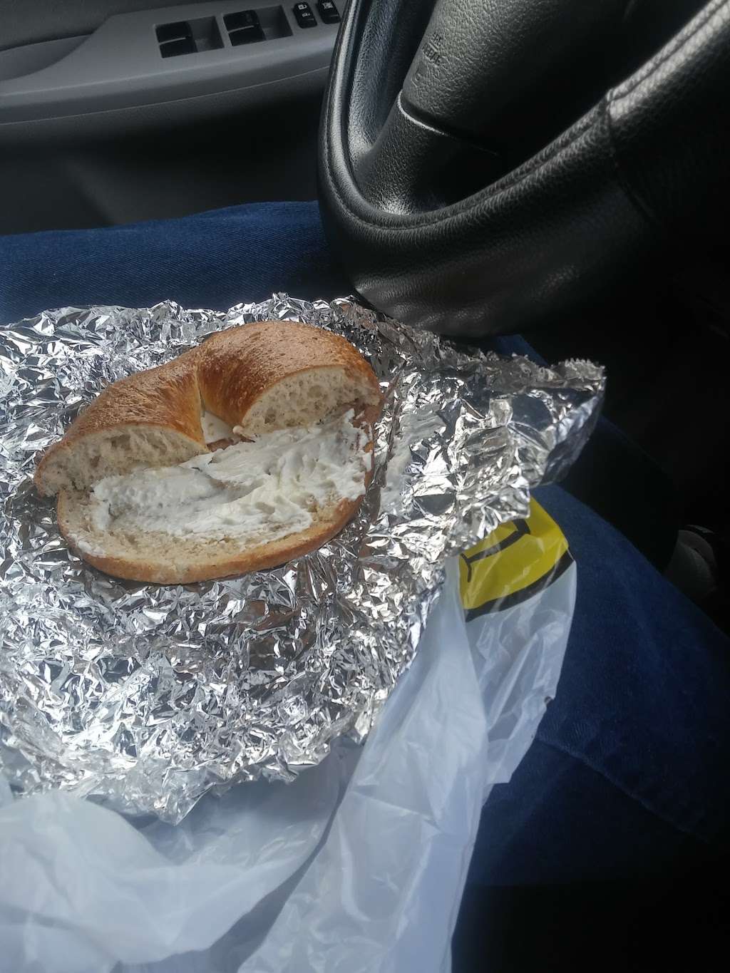 Lie Bagels | 210-25 Horace Harding Expy, Oakland Gardens, NY 11364, USA | Phone: (718) 229-7101