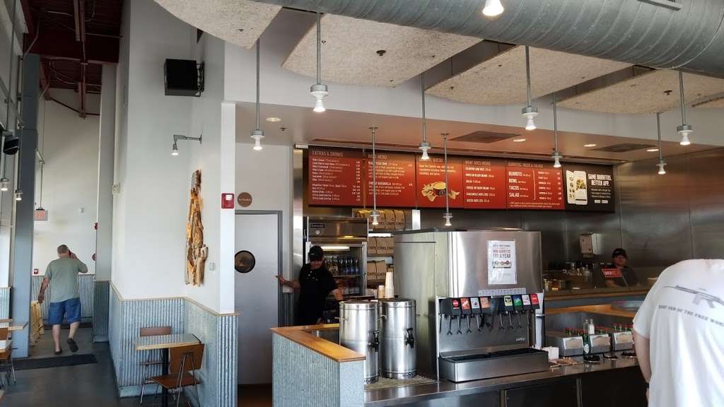 Chipotle Mexican Grill | 1813 Village West Pkwy q101, Kansas City, KS 66111, USA | Phone: (913) 299-9221