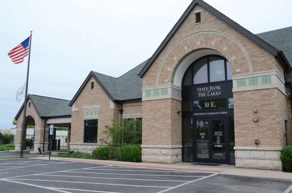 State Bank of The Lakes | 10 E Rollins Rd, Round Lake Beach, IL 60073, USA | Phone: (847) 546-1600