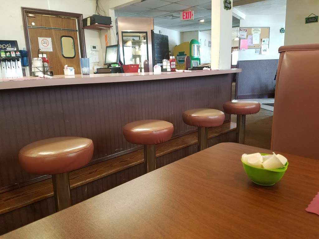 Delta Family Restaurant | 5978 Delta Rd, Delta, PA 17314, USA | Phone: (717) 456-5233 Delta Family Restaurant | 5978 Delta Rd, Delta, PA 17314, USA | Phone: (717) 456-5233