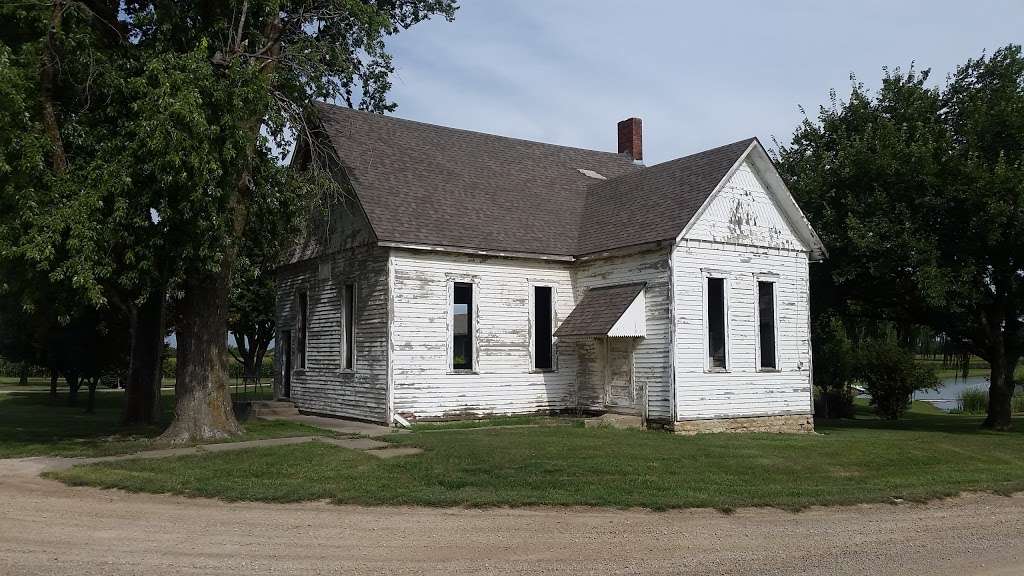 Colyer School | Lawrence, KS 66047, USA