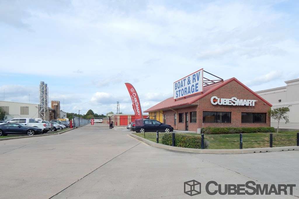 CubeSmart Self Storage | 11935 Hwy 6, Fresno, TX 77545 | Phone: (281) 431-6464