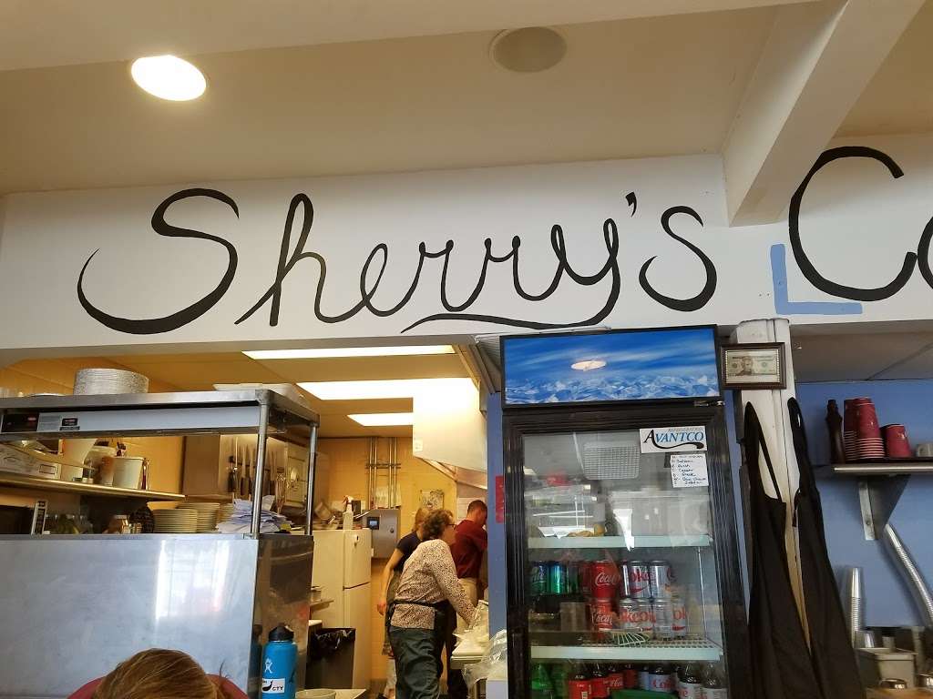 Sherrys Corner Cafe | 2 Lexington Ave, Gloucester, MA 01930, USA | Phone: (978) 525-2177