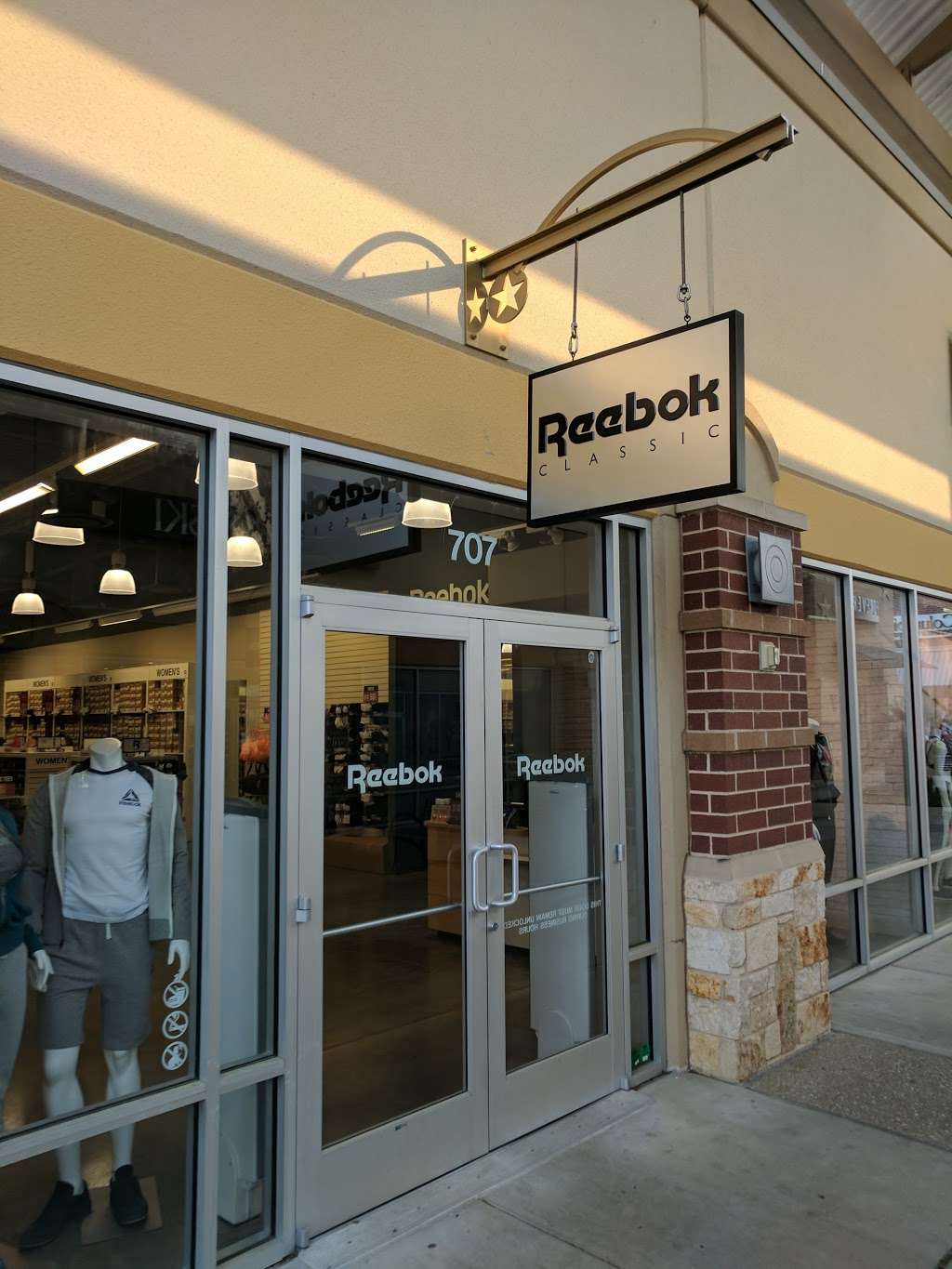 reebok outlet houston