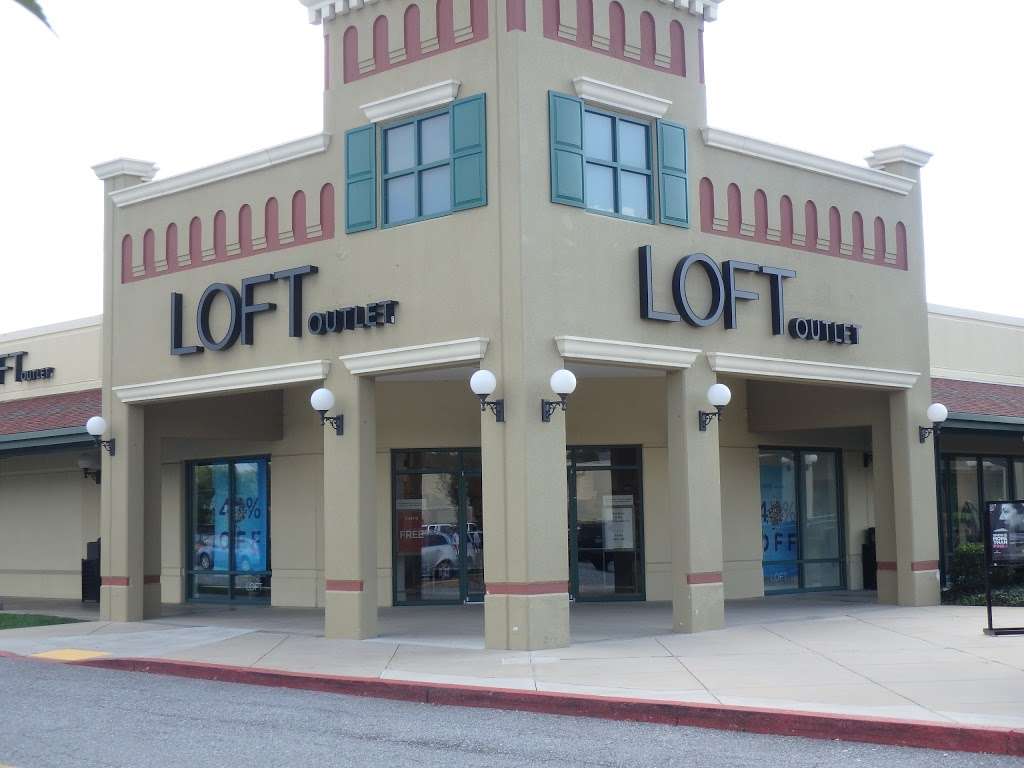 LOFT Outlet | 495 Premium Outlets Blvd, Hagerstown, MD 21740 | Phone: (301) 733-2460