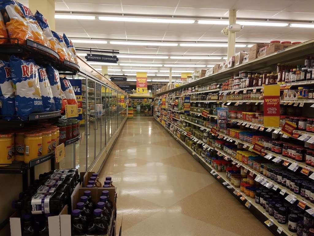 Food Lion | 15432 Rogers Clark Blvd, Bowling Green, VA 22427, USA | Phone: (804) 633-5543