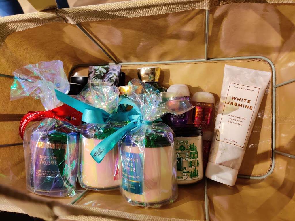 Bath & Body Works | 6800 N 95th Ave, Glendale, AZ 85305, USA | Phone: (623) 499-3645