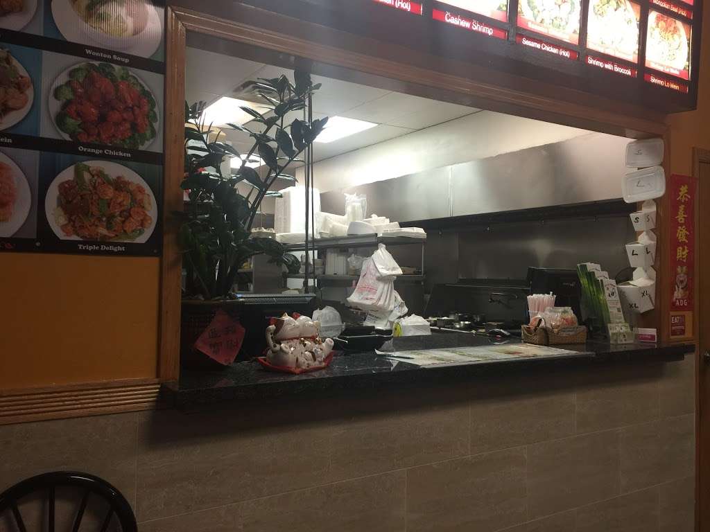 China Chef | 4600 W Belmont Ave, Chicago, IL 60641, USA | Phone: (773) 283-2828