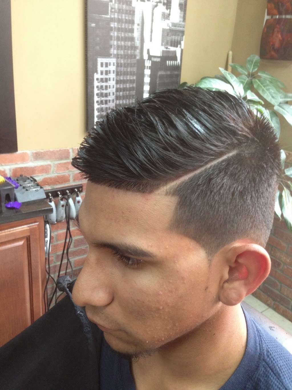 City Looks Barber Shop | 175 E Main St, Little Falls, NJ 07424 | Phone: (973) 638-1131