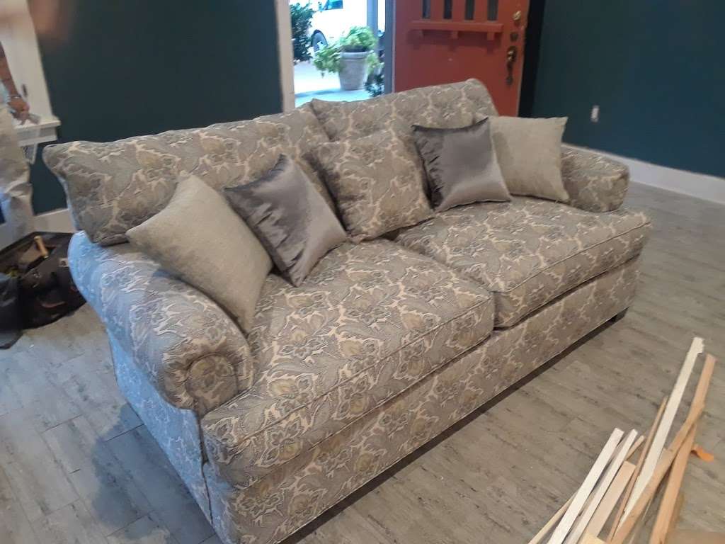 Cris Upholstery | 32363 Dunlap Blvd, Yucaipa, CA 92399, USA | Phone: (909) 294-1595