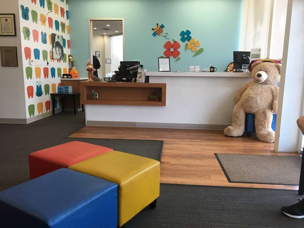 My Kids Dentist & Orthodontics | 9234 N Loop 1604 W Ste 123, San Antonio, TX 78249, USA | Phone: (210) 521-5430