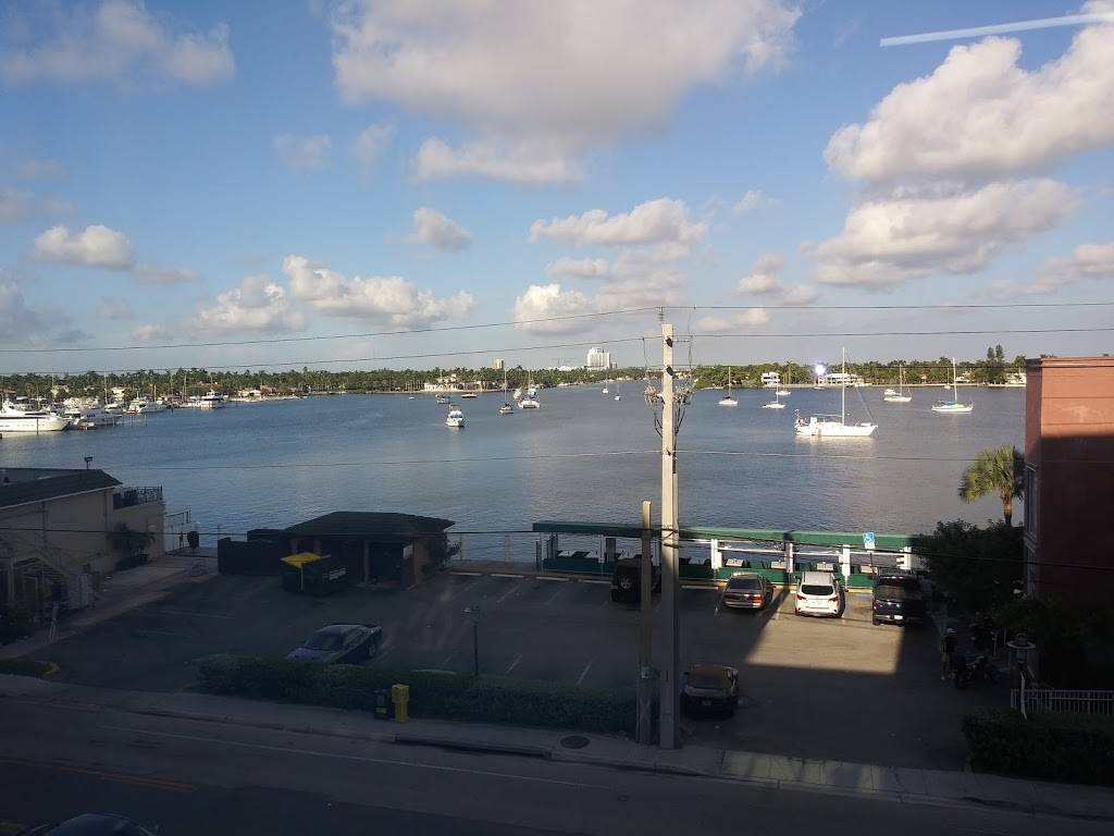 Water View Condo at Hollywood Beach | 777 N Ocean Dr N-529, Hollywood, FL 33019, USA | Phone: (754) 400-1566