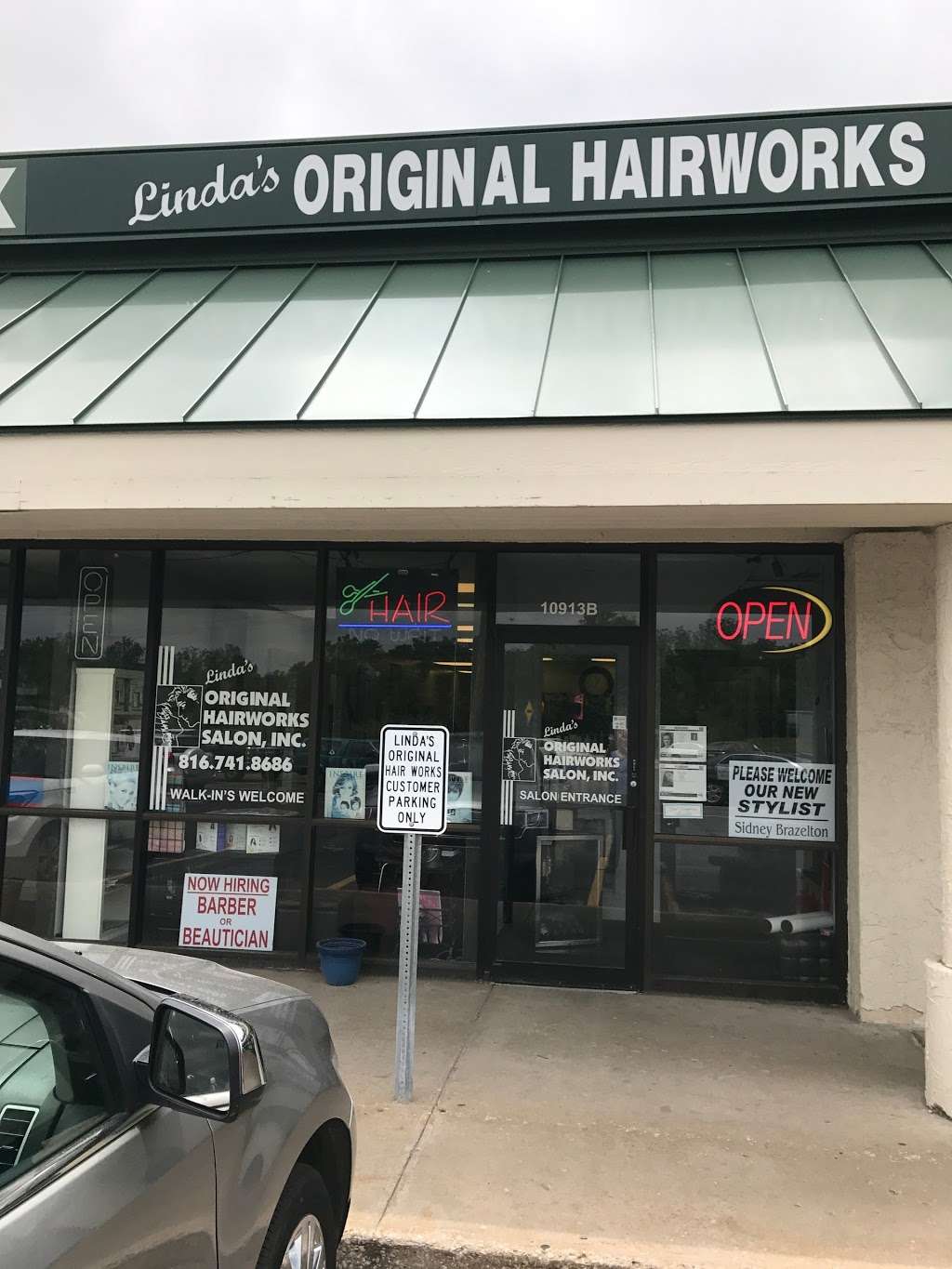 Lindas Original Hairworks Salon Inc | 10913 NW 45 Highway suite B, Parkville, MO 64152, USA | Phone: (816) 741-8686