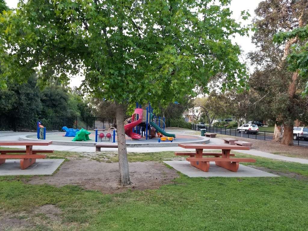 Irving Schachter Park | 2599 Beverwill Dr, Los Angeles, CA 90064 | Phone: (310) 836-1040