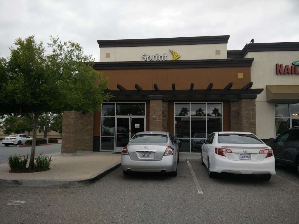 Sprint Store | 2711 Canyon Springs Pkwy #101, Riverside, CA 92507 | Phone: (951) 656-1221