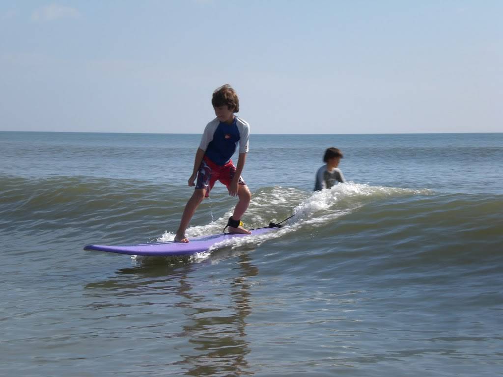 Daytona Beach Surfing School | 600 N Atlantic Ave, Daytona Beach, FL 32118, USA | Phone: (386) 547-6340