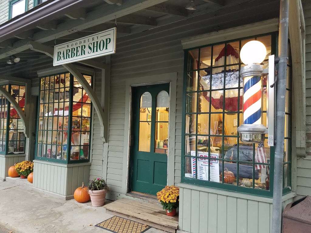 Woodbury Barber Shop | 2 Main St N, Woodbury, CT 06798, USA | Phone: (203) 266-4640