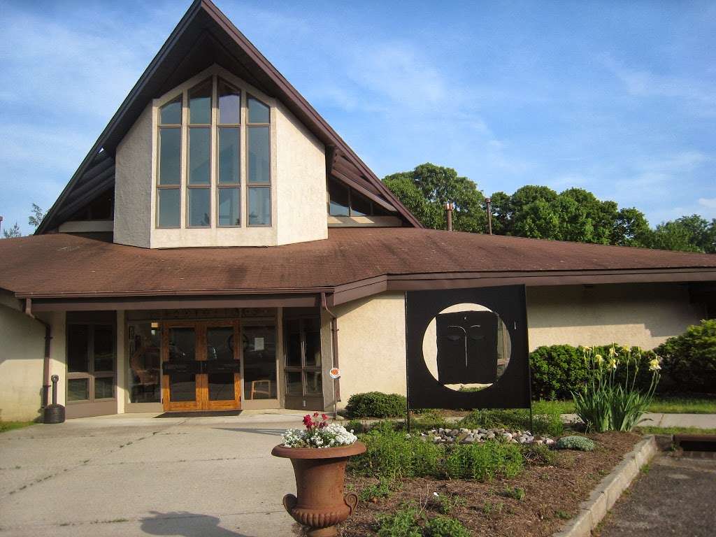 Unitarian Universalist | 1475 W Front St, Lincroft, NJ 07738, USA | Phone: (732) 747-0707