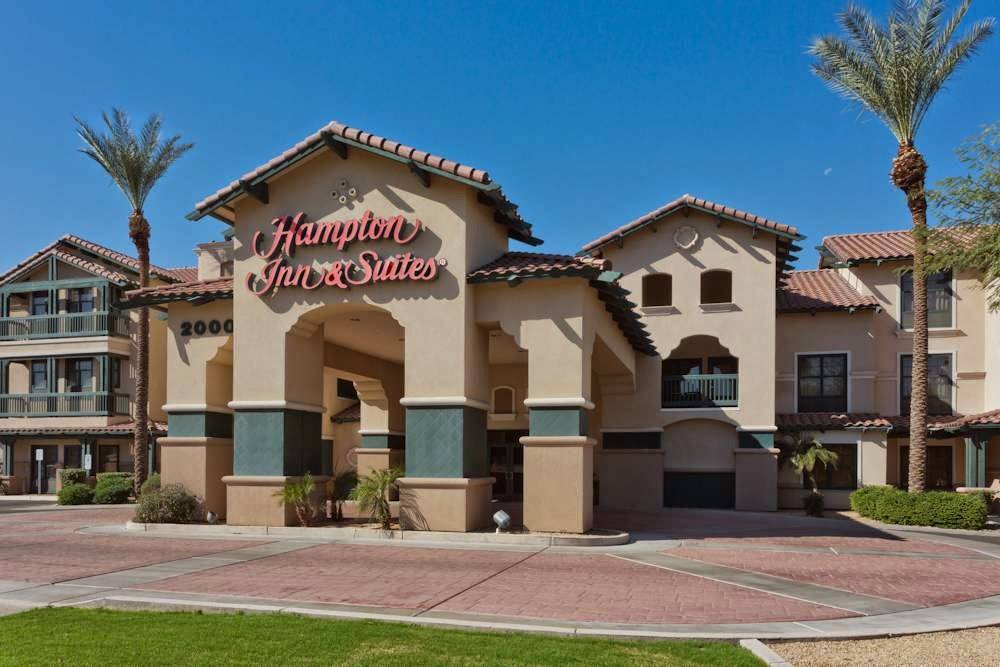 Hampton Inn & Suites Phoenix-Goodyear | 2000 N Litchfield Rd, Goodyear, AZ 85395, USA | Phone: (623) 536-1313