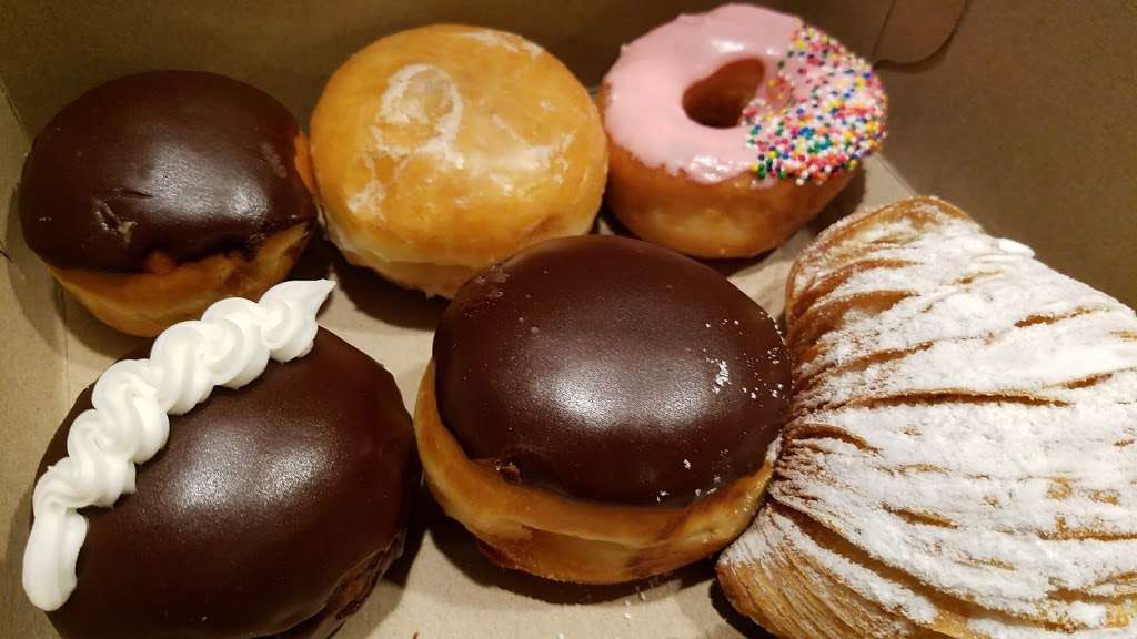 Glaze Donuts | 554 Passaic Ave, West Caldwell, NJ 07006, USA | Phone: (973) 227-0415