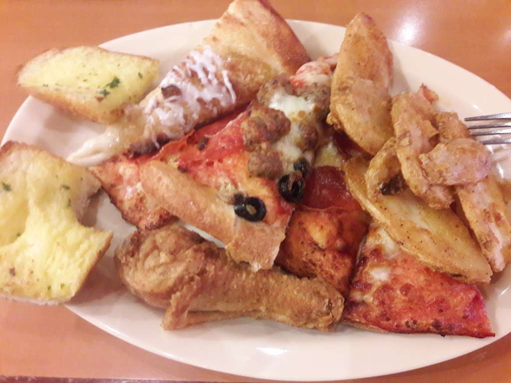 Shakeys Pizza Parlor | 11420 Valley Blvd, El Monte, CA 91731, USA | Phone: (626) 350-4411