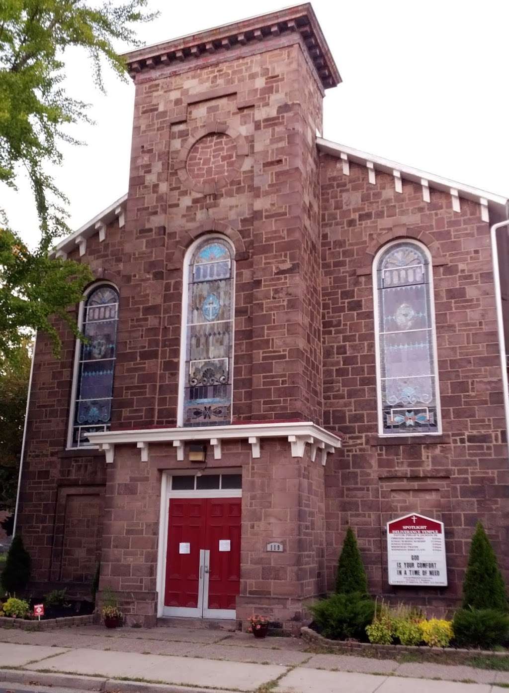 Spotlight Deliverance Temple | 119 Walnut St, Bristol, PA 19007, USA | Phone: (215) 785-4845
