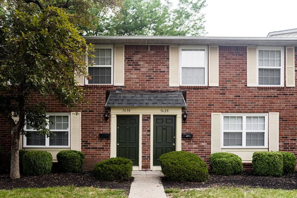 Colonial Square Apartments | 5650 Renn Ln, Indianapolis, IN 46254, USA | Phone: (317) 740-1685