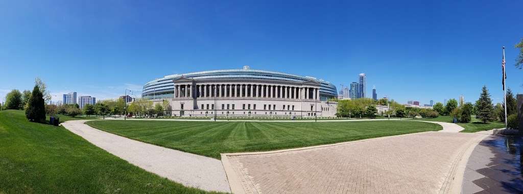 Gold Star Families Park And Memorial | N Harbor Dr, Chicago, IL 60601, USA