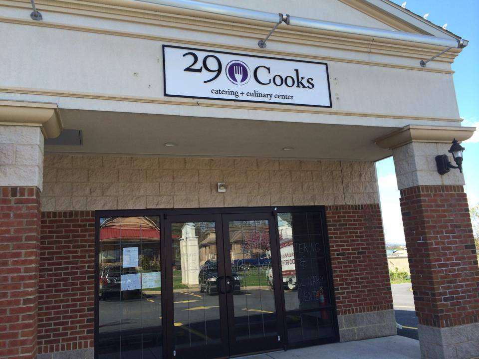 29 Cooks, LLC | 4030 Chestnut St, Emmaus, PA 18049, USA | Phone: (484) 951-0442