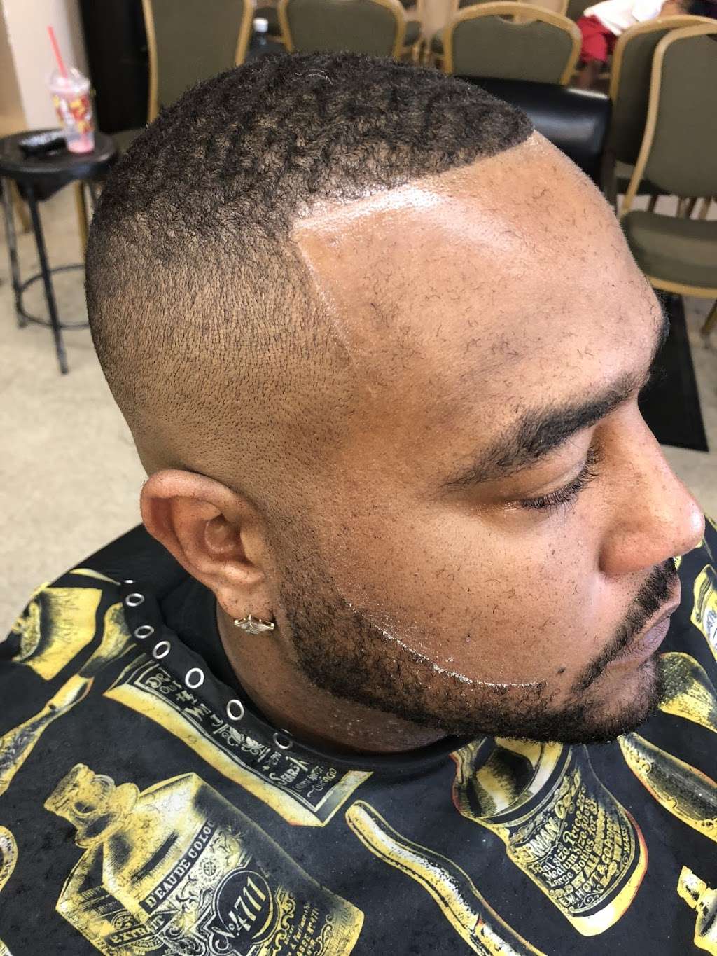 Compton Beauty and barber shop | in the backCompton, 324 W Alondra Blvd unit b, Compton, CA 90220 | Phone: (310) 408-7953