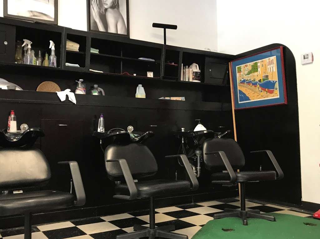 Bennys Barber Shop & Salon | 907 W 55th St, Countryside, IL 60525 | Phone: (773) 294-9374