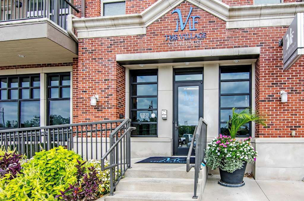 The Village at Mission Farms Apartments | 4080 Indian Creek Pkwy, Overland Park, KS 66206 | Phone: (913) 341-6200