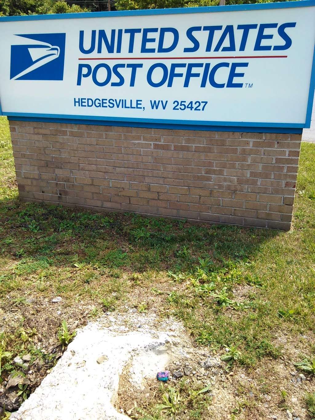 United States Postal Service | 5471 Hedgesville Rd, Hedgesville, WV 25427, USA | Phone: (800) 275-8777