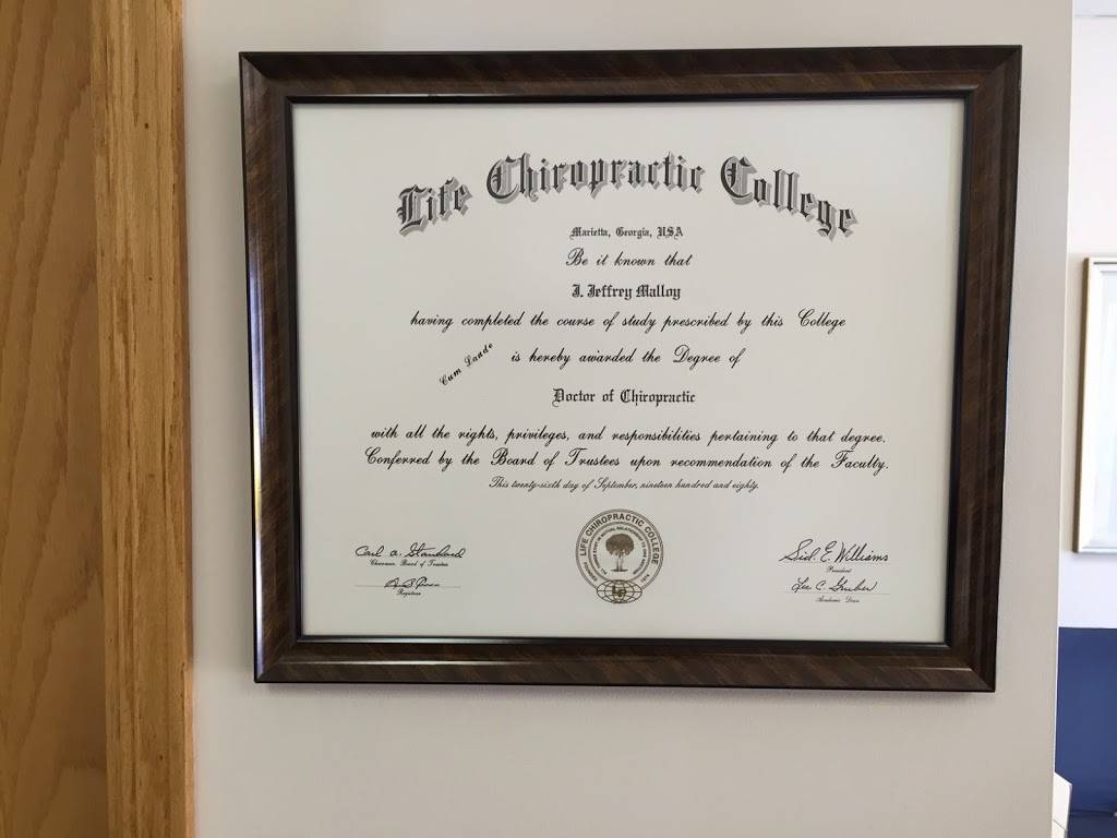 J. Jeffrey Malloy, DC, Chiropractor/Chiropractic Wellness Center | 8013 L Street, (formerly Omaha Chiropractic Associates-90th & Blondo Omaha NE), Ralston, NE 68127, USA | Phone: (402) 592-7686