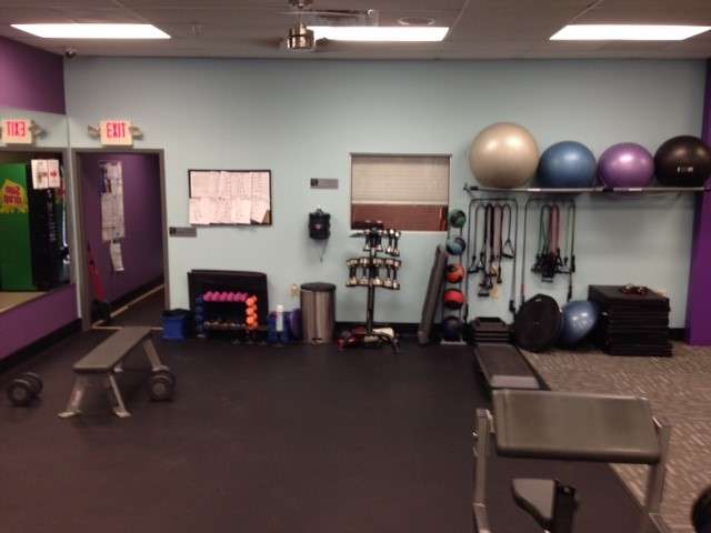 Anytime Fitness | 916 E Liberty St, York, SC 29745, USA | Phone: (803) 684-0181