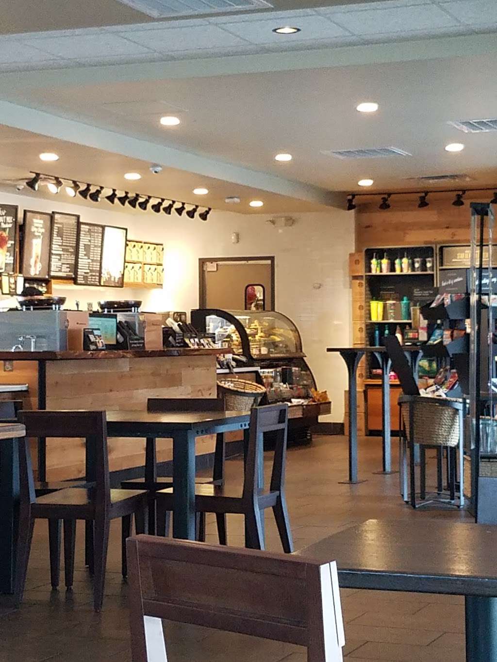 Starbucks | 225 El Dorado Blvd, Webster, TX 77598, USA | Phone: (281) 381-4687