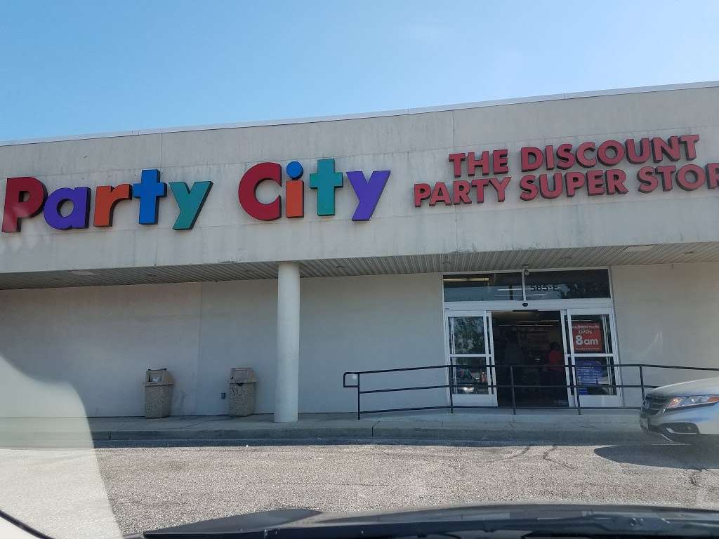 Party City | 585 East Ordinance Road, Glen Burnie, MD 21061, USA | Phone: (410) 863-0181