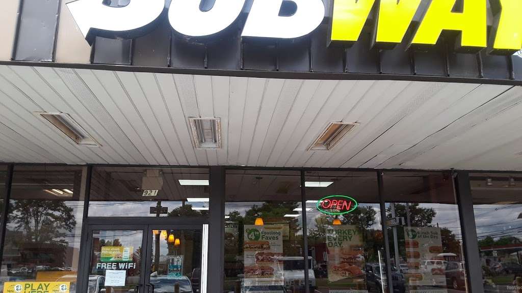 Subway Restaurants | 921 Hamilton St, Somerset, NJ 08873, USA | Phone: (732) 545-2233